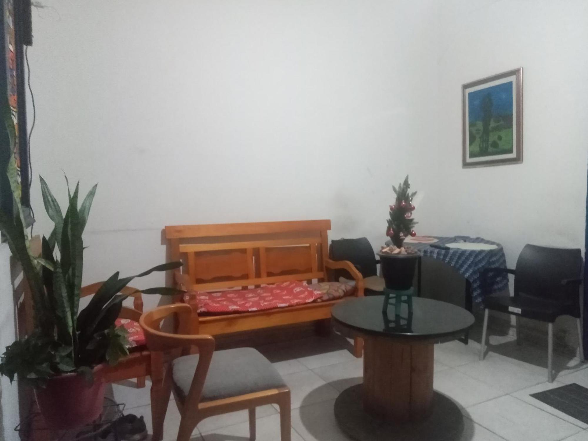 Hostal Sapucali Privative *