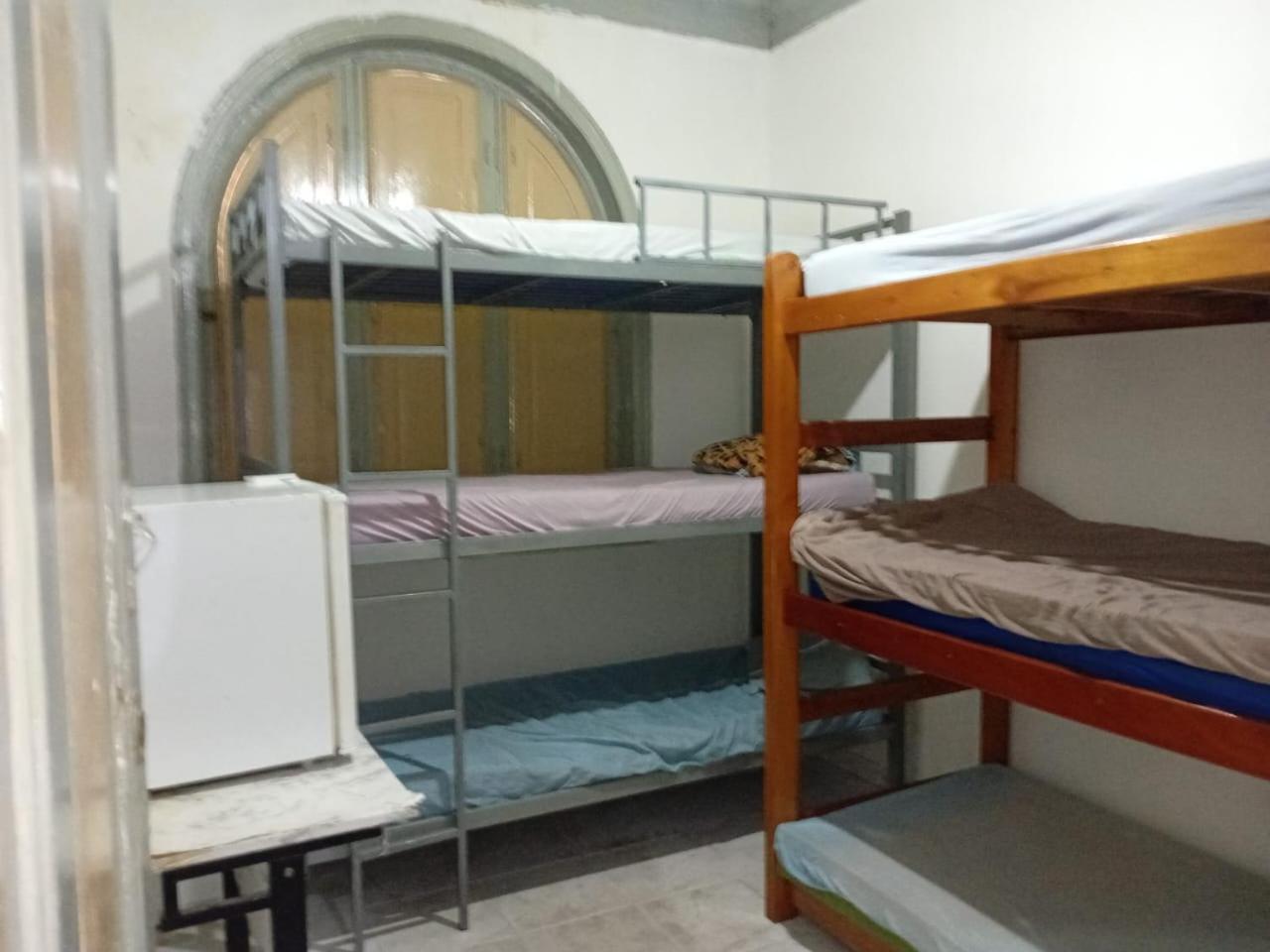 Sapucali Privative Hostal *